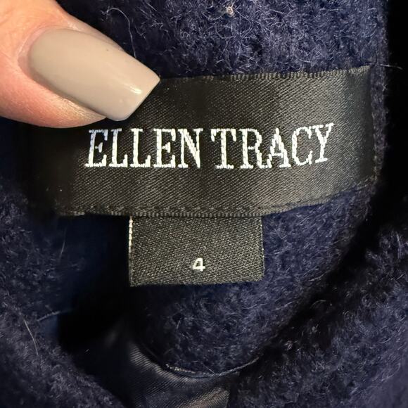 Women's Ellen Tracy Navy Wool Blend Button Front Coat with Pockets Size 4 NEW - Picture 4 of 9